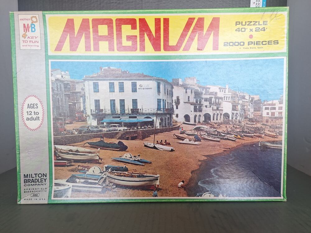 1971 Milton Bradley Magnum 2000 Piece Puzzle Costa Brava Spain #4280 Sealed